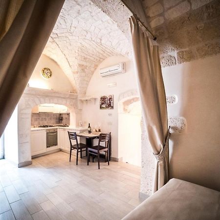 La Nicchia Di Paola Ostuni Exterior foto