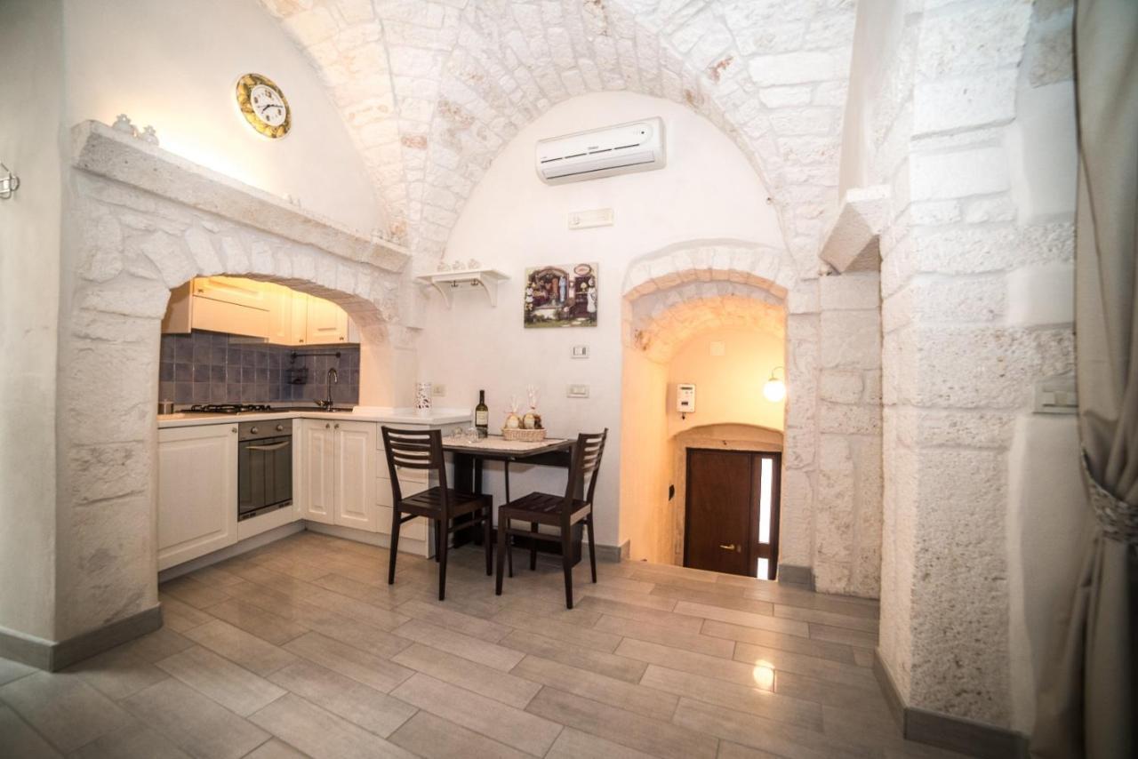 La Nicchia Di Paola Ostuni Exterior foto